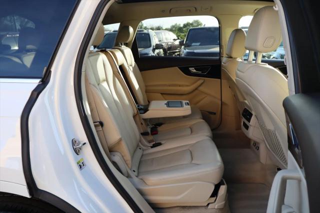2019 Audi Q7 55 SE Premium