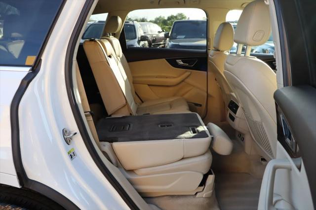 2019 Audi Q7 55 SE Premium