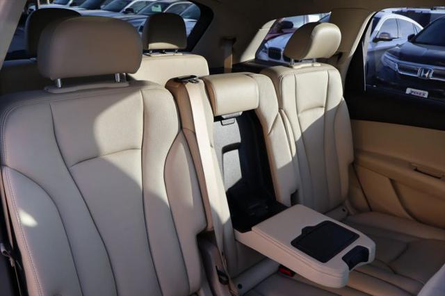 2019 Audi Q7 55 SE Premium