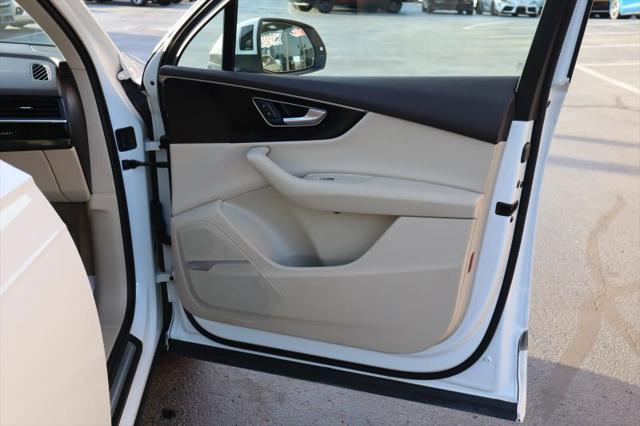 2019 Audi Q7 55 SE Premium