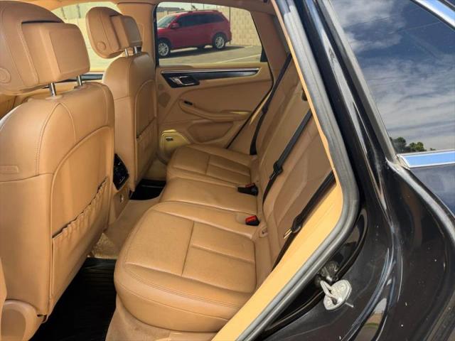 2016 Porsche Macan S