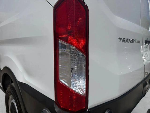2019 Ford Transit w/Sliding Side Door w/LWB