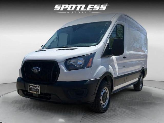 2022 Ford Transit Cargo Van Medium Roof w/RWB