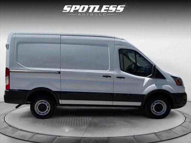 2022 Ford Transit Cargo Van Medium Roof w/RWB