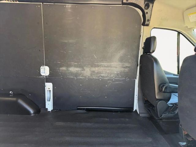 2022 Ford Transit Cargo Van Medium Roof w/RWB