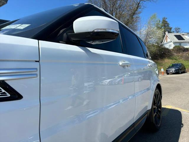 2017 Land Rover Range Rover Sport 3.0L V6 Supercharged HSE