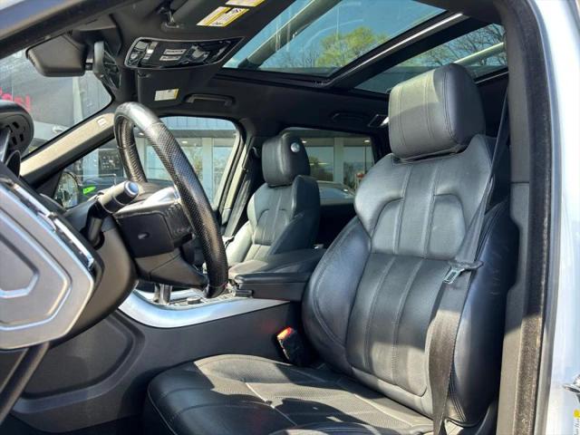 2017 Land Rover Range Rover Sport 3.0L V6 Supercharged HSE