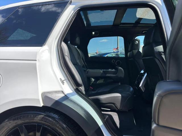 2017 Land Rover Range Rover Sport 3.0L V6 Supercharged HSE