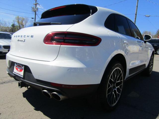 2015 Porsche Macan S