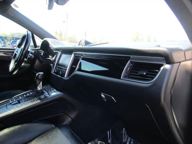 2015 Porsche Macan S