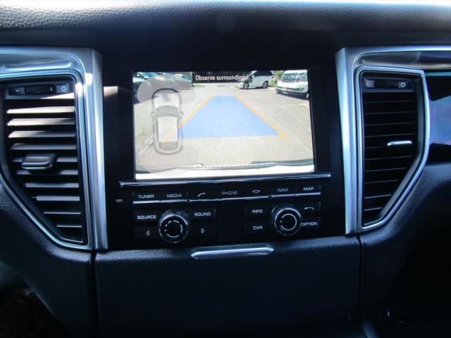 2015 Porsche Macan S