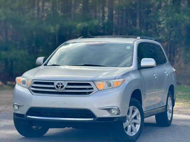 2011 Toyota Highlander Base V6 for sale in Raynham, MA