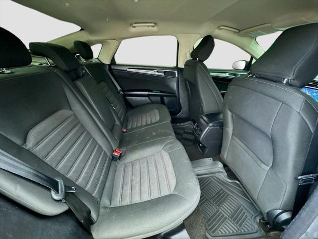 2020 Ford Fusion Hybrid SE