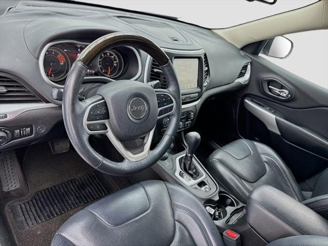 2017 Jeep Cherokee Overland 4x4