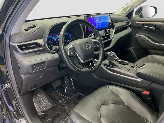 2023 Toyota Highlander Hybrid Limited