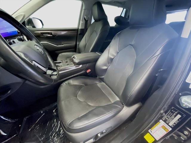 2023 Toyota Highlander Hybrid Limited