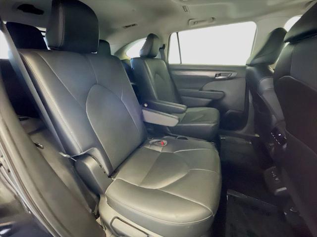2023 Toyota Highlander Hybrid Limited