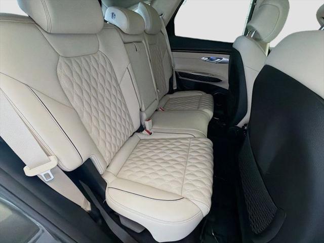 2025 Genesis GV70 3.5T AWD Sport