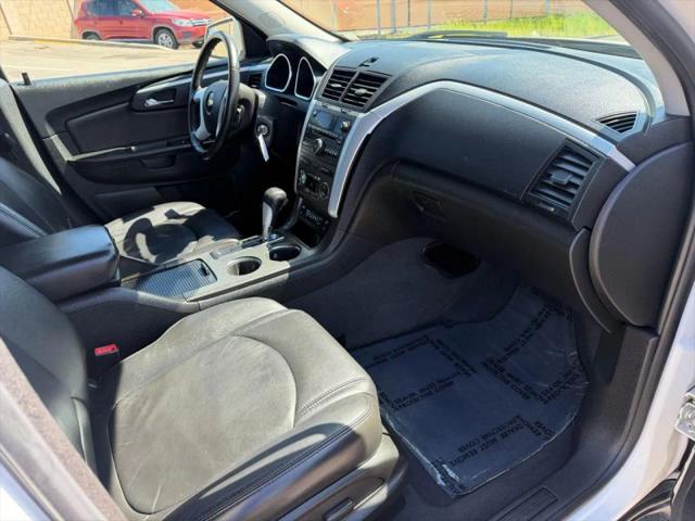 2012 Chevrolet Traverse 2LT