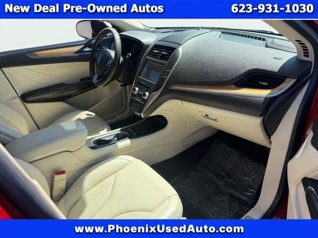 2015 Lincoln MKC Base