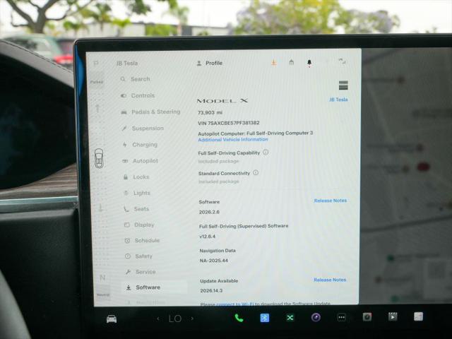 2023 Tesla Model X Standard Range
