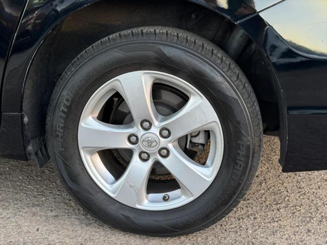 2017 Toyota Sienna LE 8 Passenger