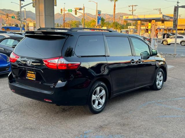 2017 Toyota Sienna LE 8 Passenger