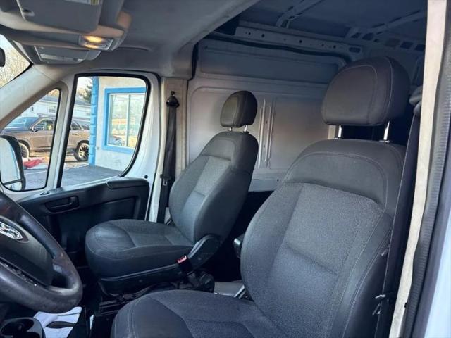 2017 Ram ProMaster 2500 Cargo Van High Roof 136" WB