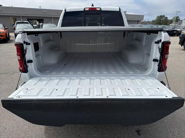 2026 Ram 1500 Big Horn Crew Cab 4x4 5'7" Box