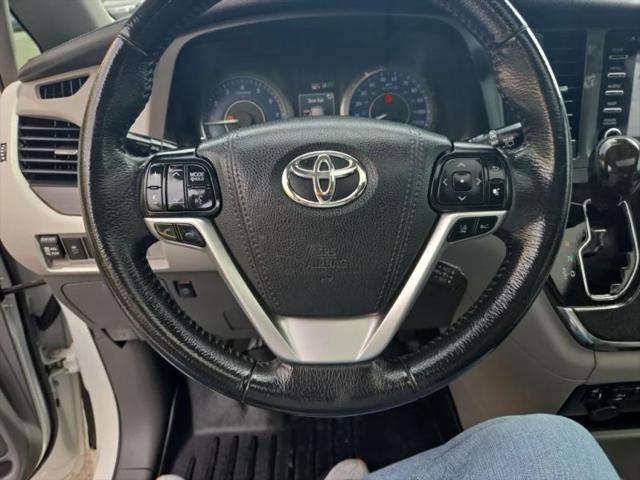 2018 Toyota Sienna XLE 8 Passenger