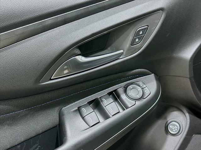 2026 Buick NV Sport Touring FWD
