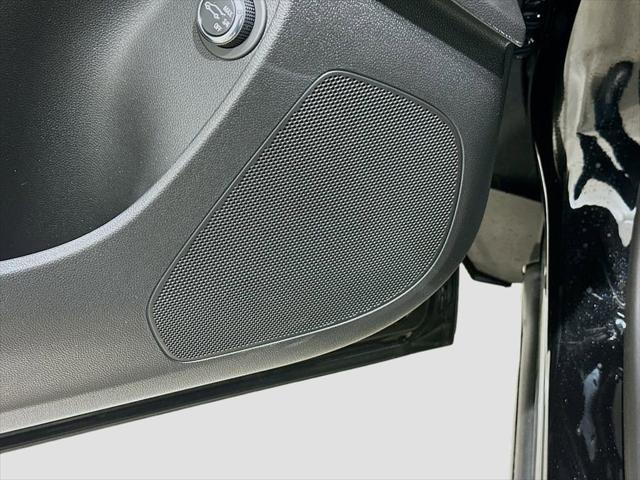 2026 Buick NV Sport Touring FWD