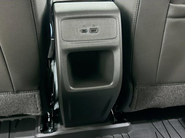 2026 Buick NV Sport Touring FWD
