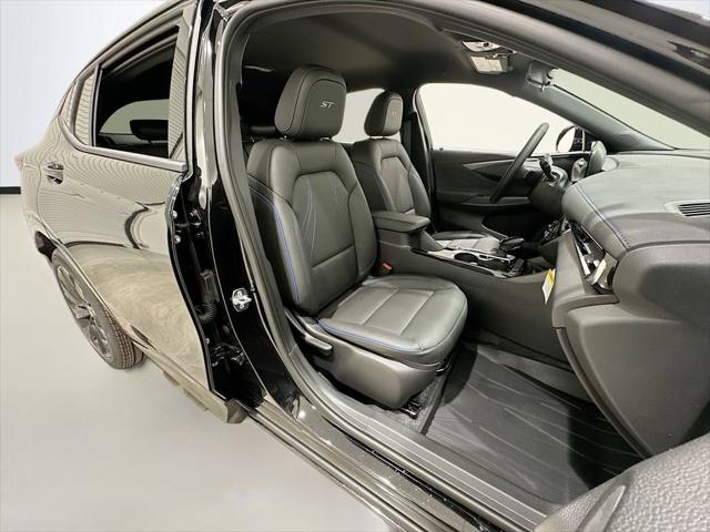 2026 Buick NV Sport Touring FWD