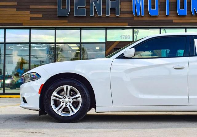 2019 Dodge Charger SXT RWD