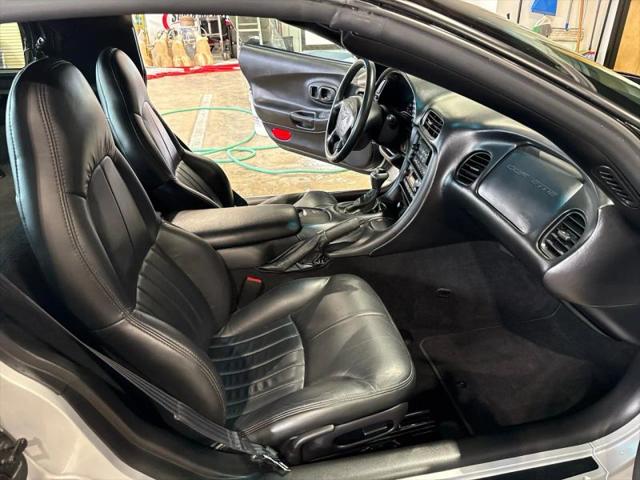 1999 Chevrolet Corvette Base