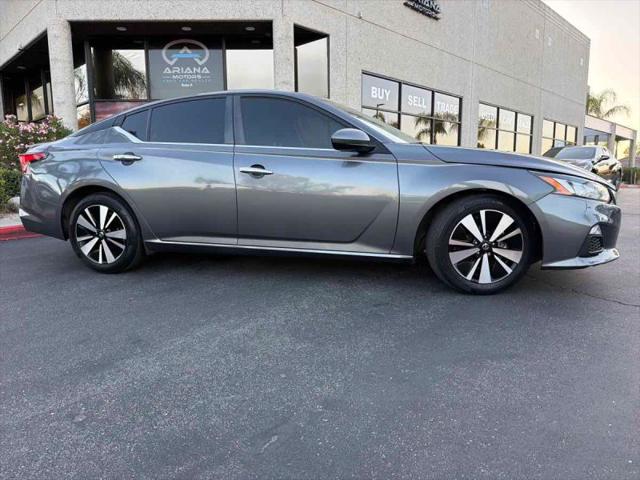 2022 Nissan Altima SV FWD