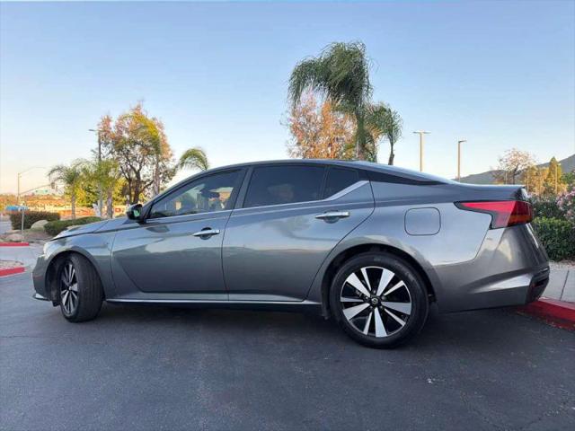 2022 Nissan Altima SV FWD