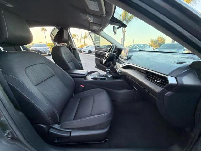 2022 Nissan Altima SV FWD