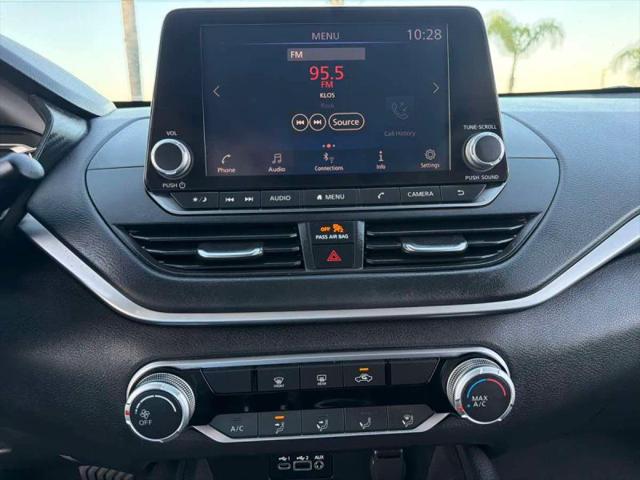 2022 Nissan Altima SV FWD