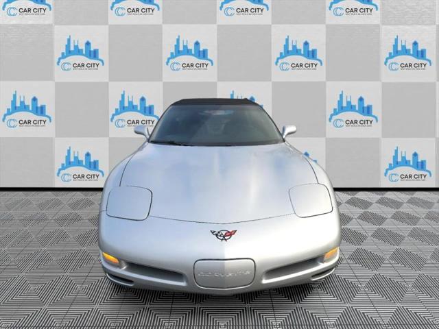 2001 Chevrolet Corvette Base