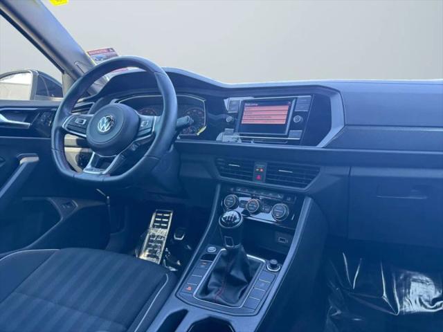 2019 Volkswagen Jetta GLI 2.0T S