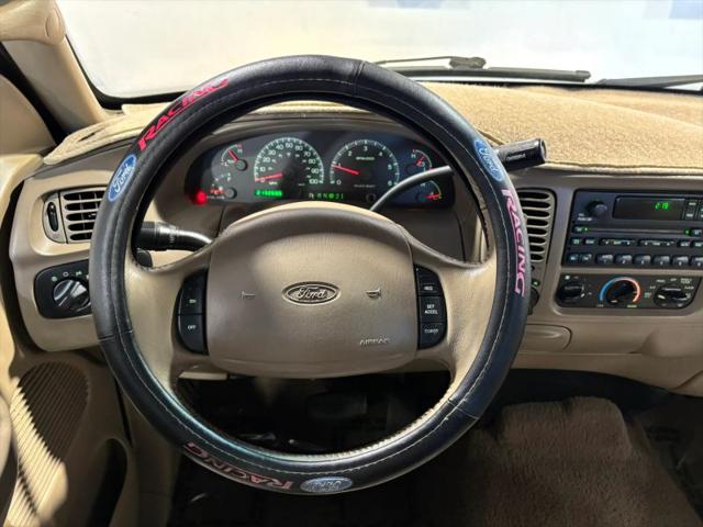 2001 Ford F-150 XLT