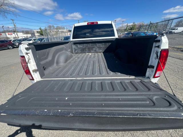 2017 Ram 1500 Express Quad Cab 4x4 64 Box