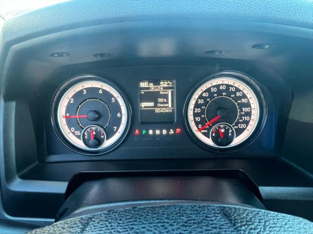 2017 Ram 1500 Express Quad Cab 4x4 64 Box
