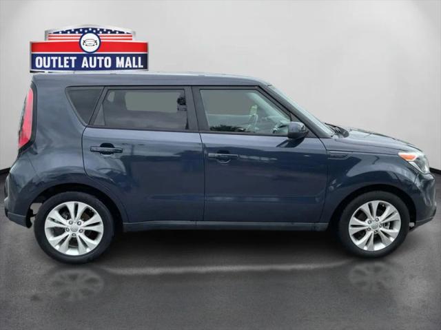 2016 Kia Soul +