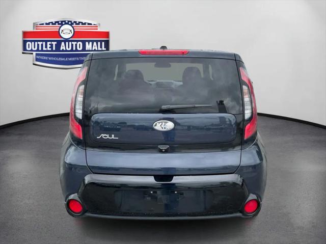 2016 Kia Soul +