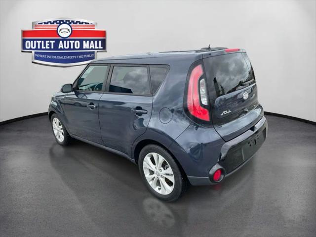 2016 Kia Soul +