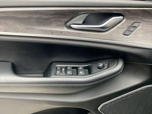2023 Jeep Grand Cherokee 30th Anniversary