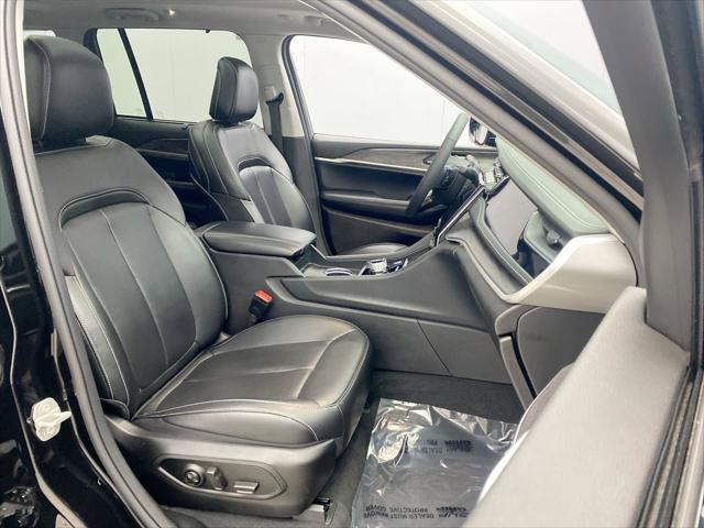 2023 Jeep Grand Cherokee 30th Anniversary